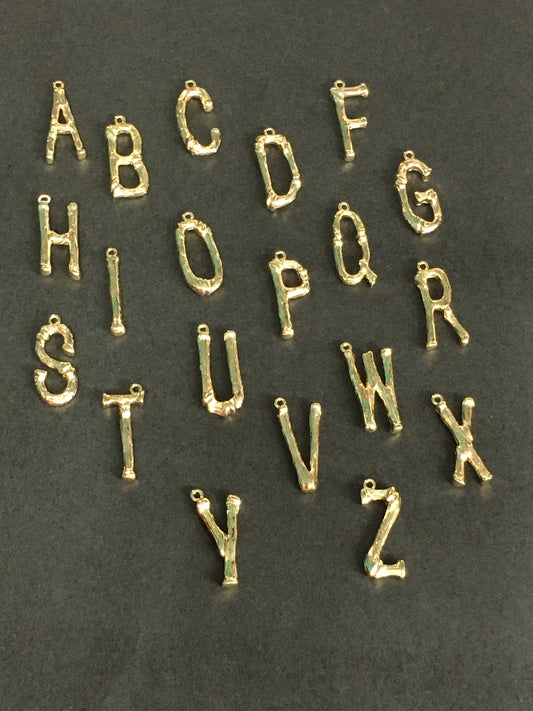 21mm Letter Gold Qty 1 / Letra 17873