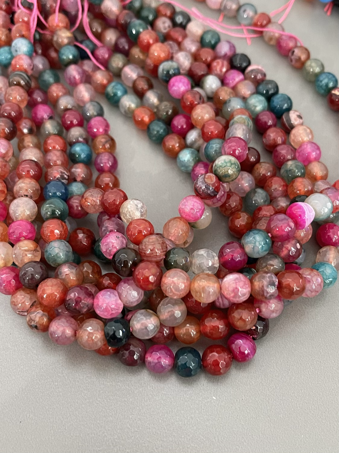 8mm Multicolor Faceted Agate qty1- 22102