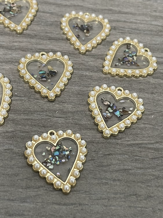 33x29mm hearts with pearls around 22159