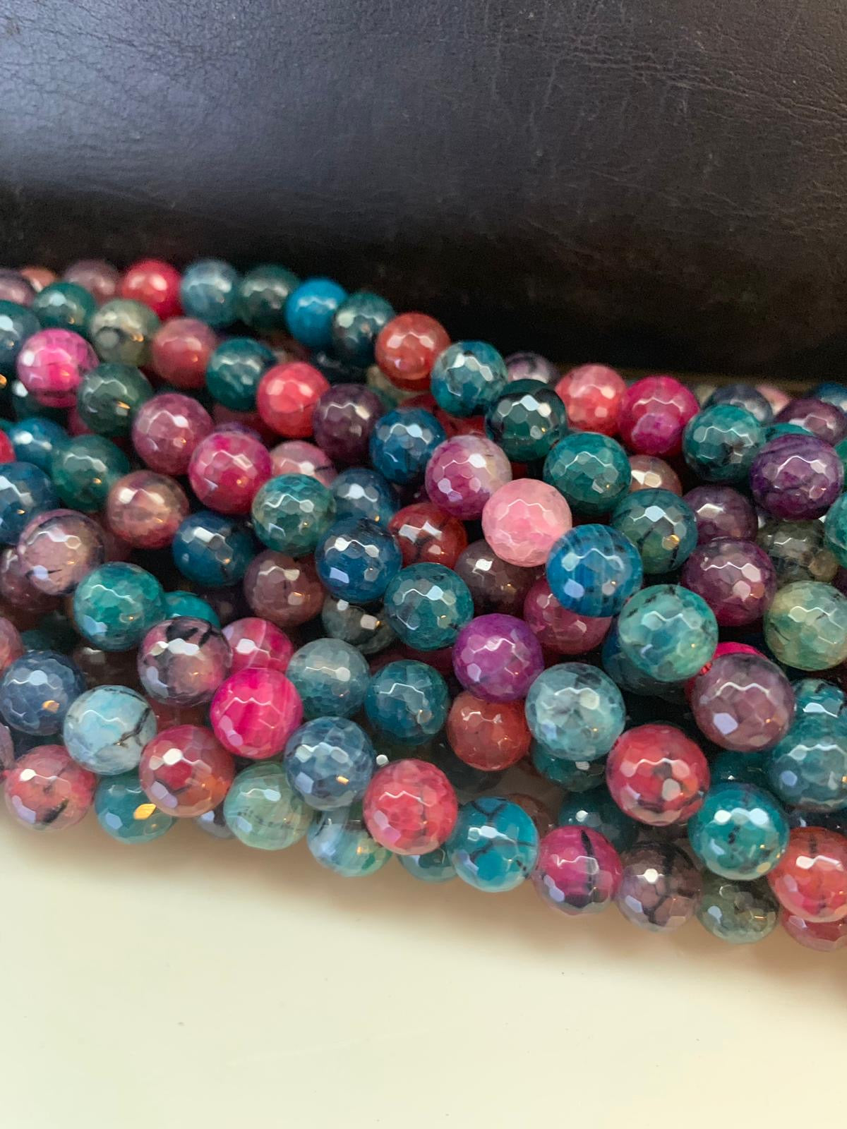 8mm Different Tones Blue and Pink Agate Faceted Strand / Agata 20262