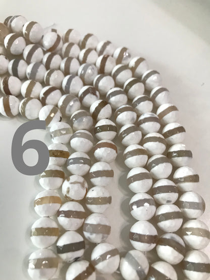 10mm Tibetan Agate Qty1- 24327