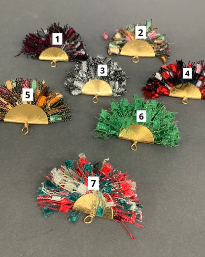 Tassel Multicolor With gold Qty 1