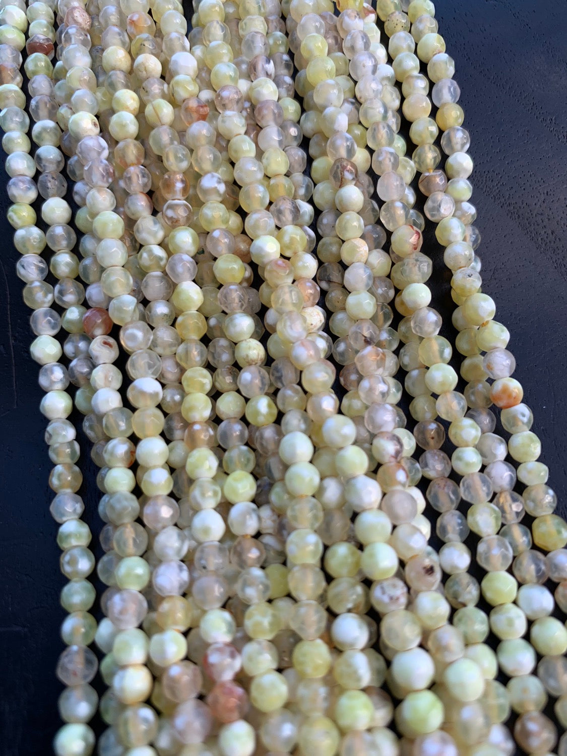 4mm Agate Strand Qty 90 piece aprox 20734