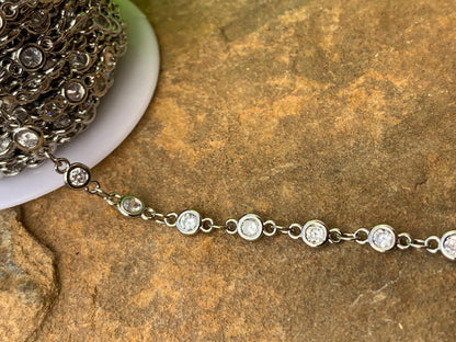 Zirconia round clear chain silver per feet 21066
