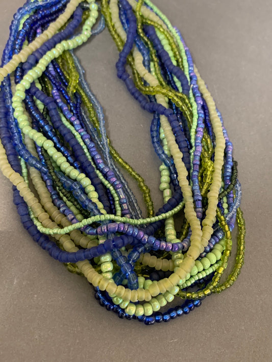 Seed Beads Green and Blue Qty 20 Strand / 18076