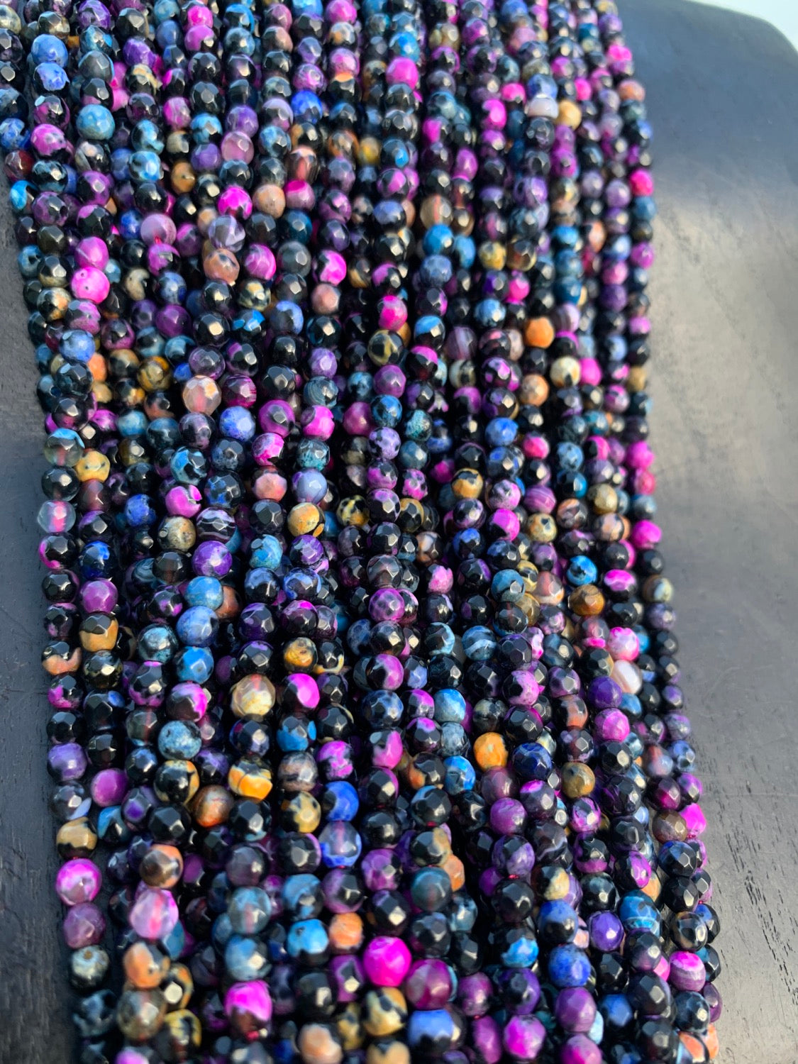 4mm Agate Strand Qty 90 piece aprox 20734