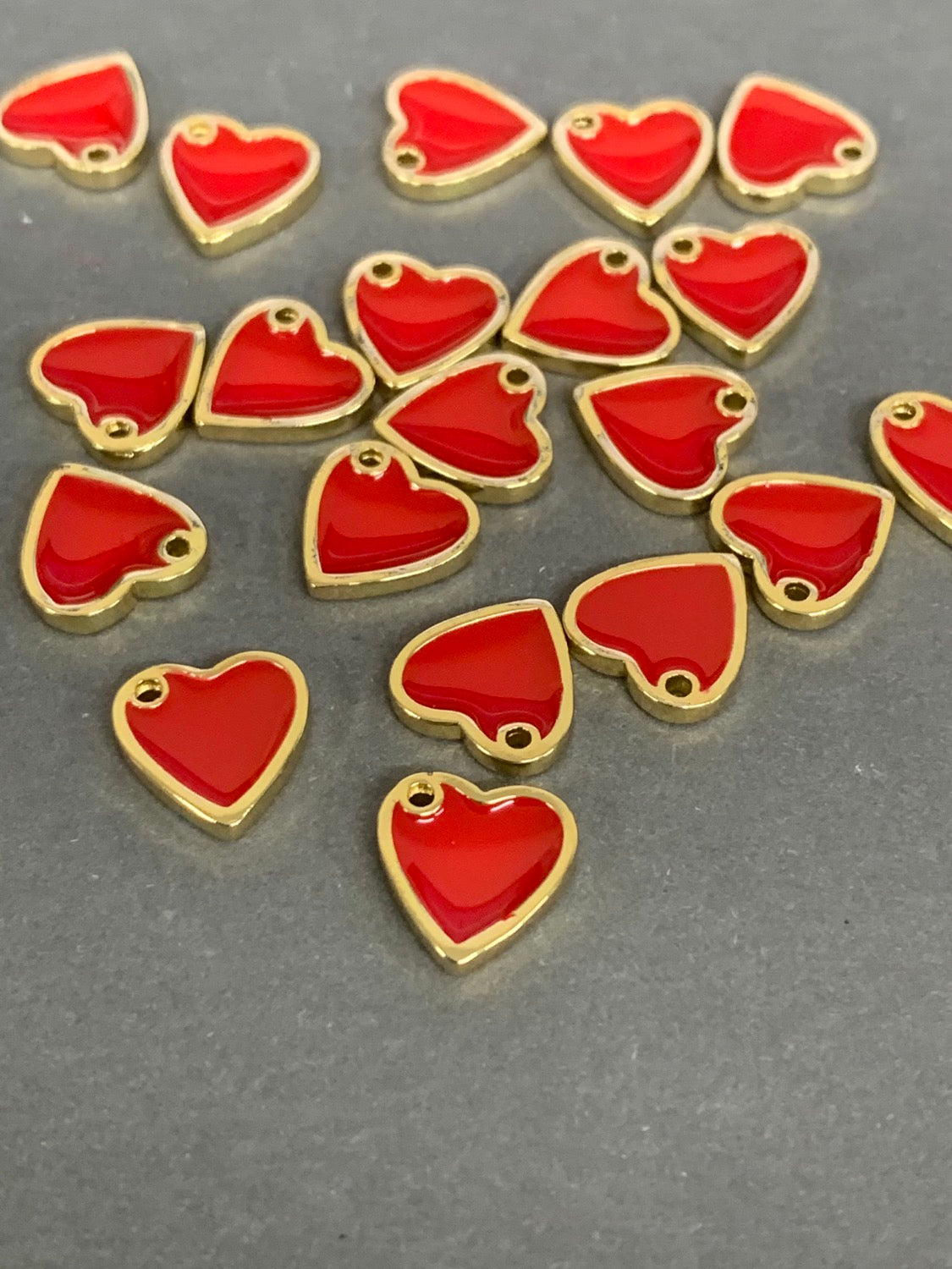 10mm Red Heart Qty 1 / 20347