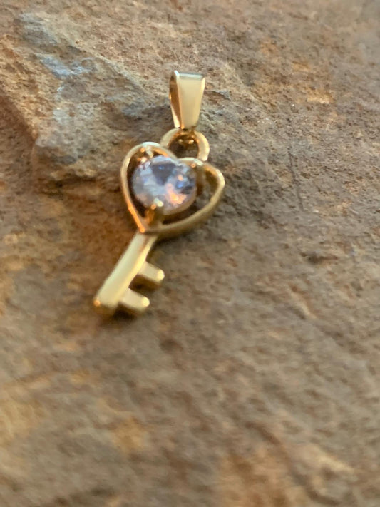 19mm Key with Heart / Llave y Corazon- 17473