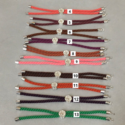 Adjustable Bracelet with Tree / Pulsera Ajustable
