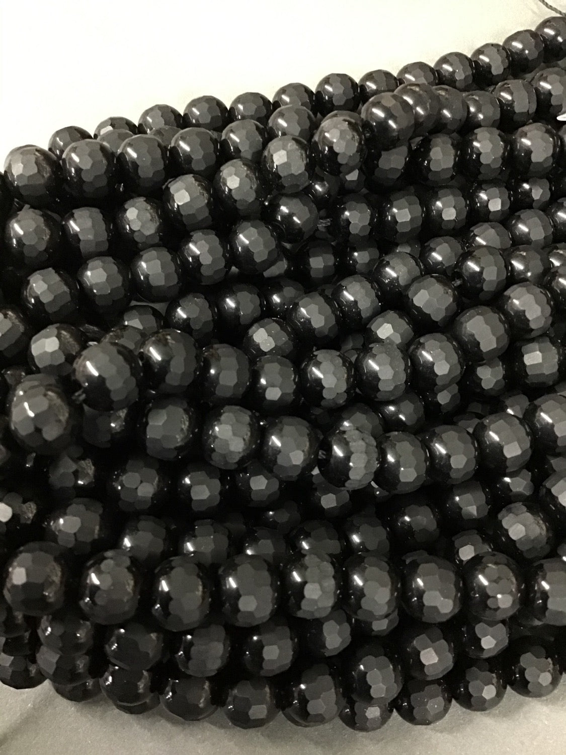 8mm Onyx Matte with Glossy Faceted Strand / Onix 18291