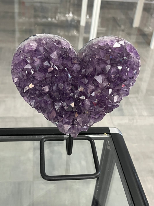 Amethyst heart healing stones