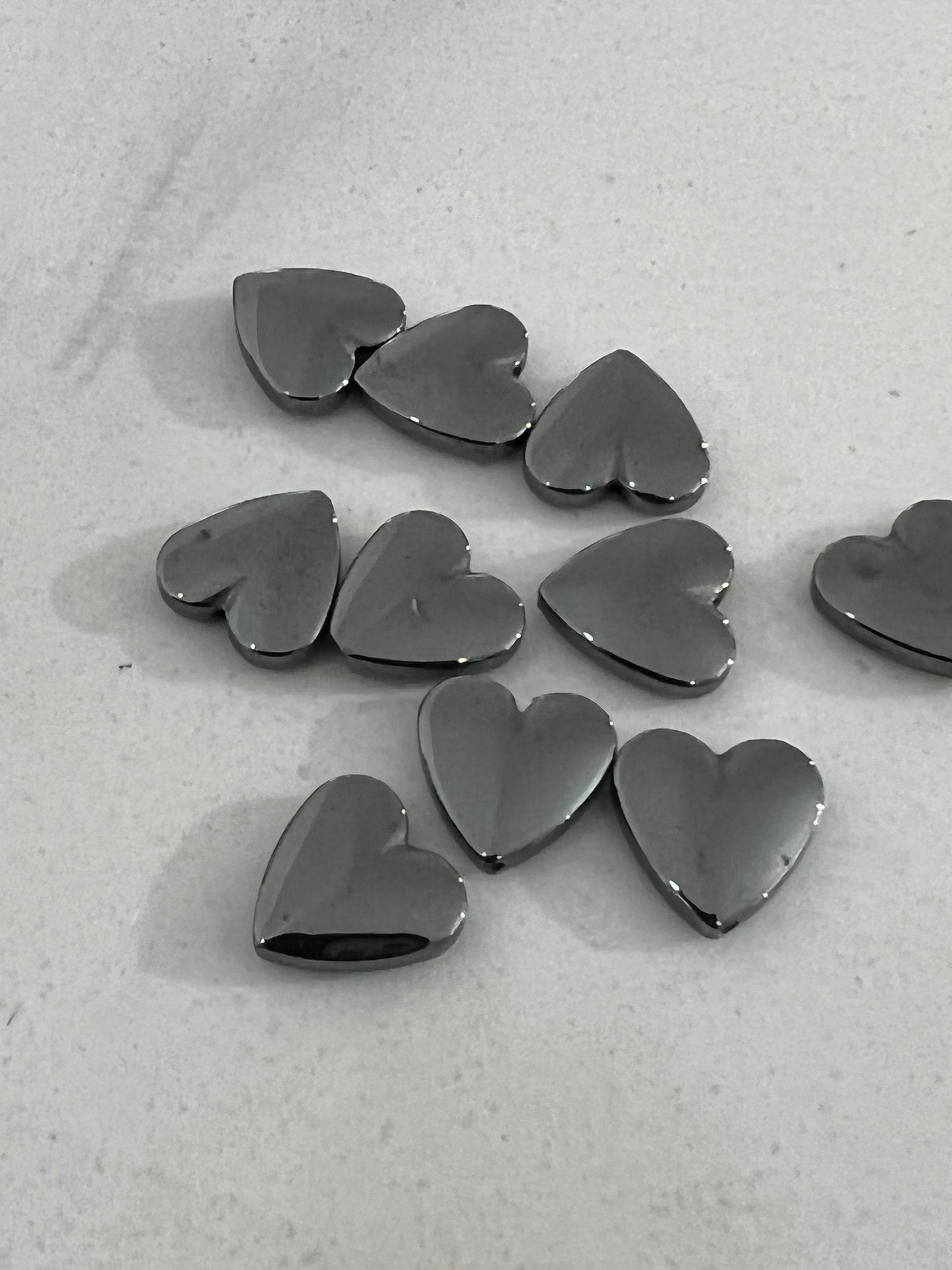 10mm hematite hearts /qty 10